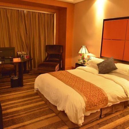 Sprot-Life Garden Hotel Wuhan Extérieur photo