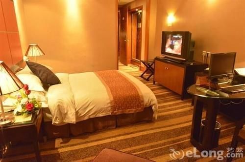 Sprot-Life Garden Hotel Wuhan Extérieur photo